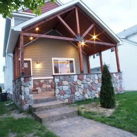 Fieldstone Manor Villa